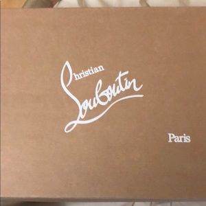“Brand new” Christian Louboutin sneakers (Jungle)